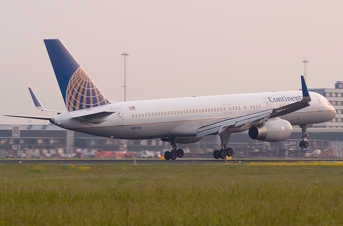 N67134 - Boeing
