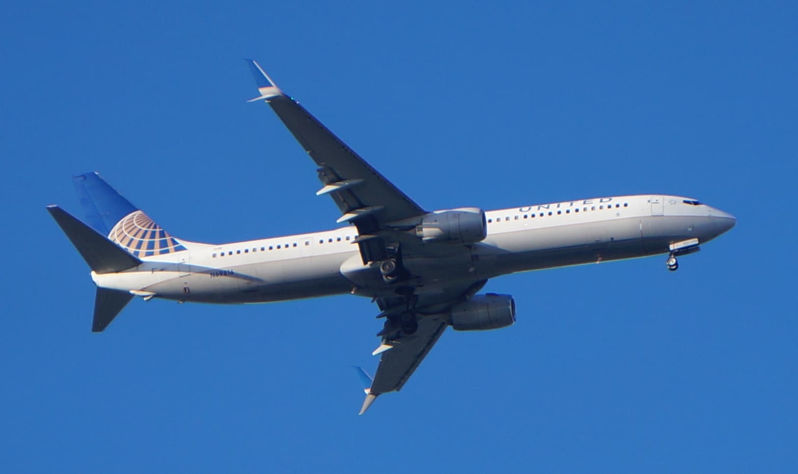 N69816 - Boeing