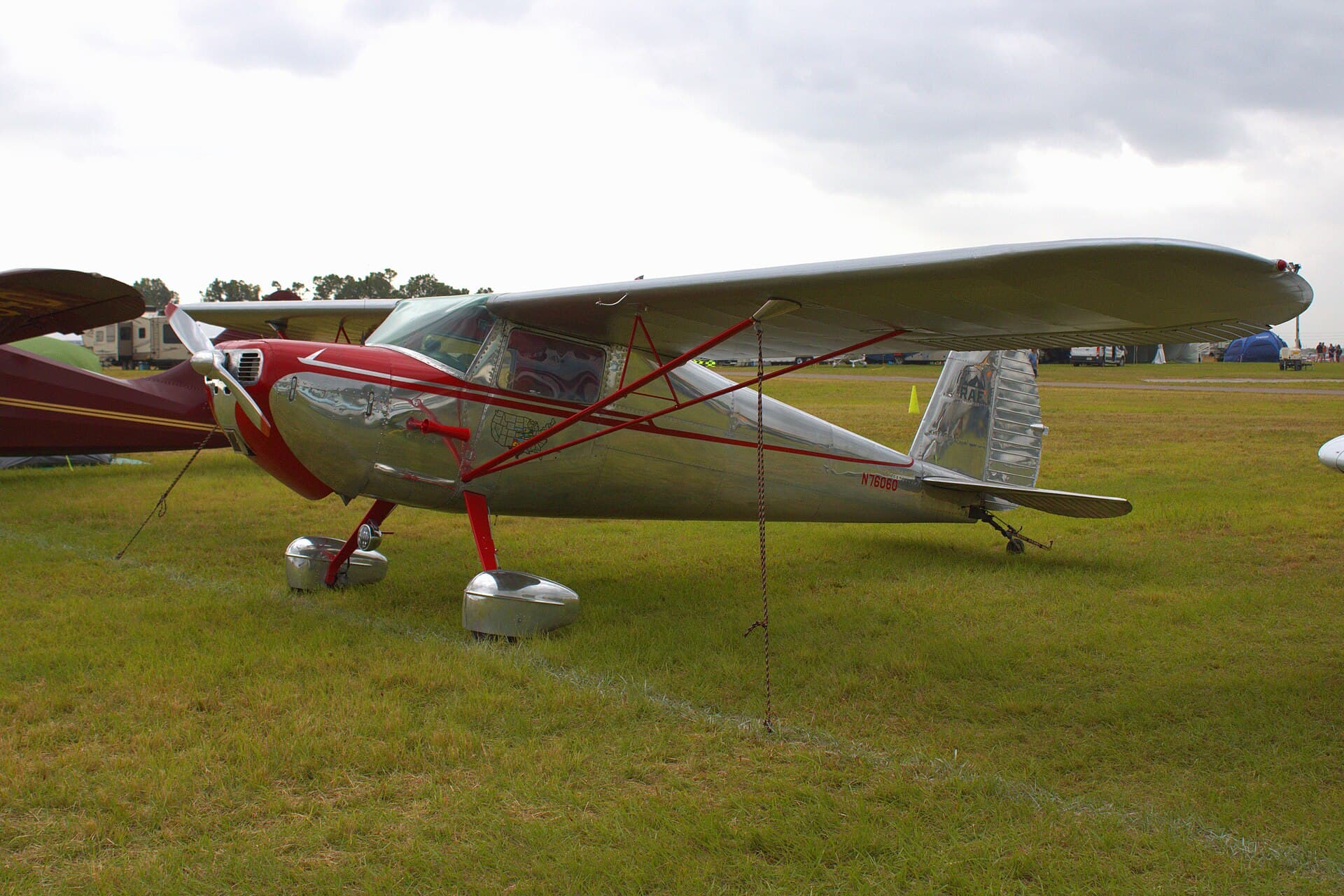 N76060 - Single-engine aircraft