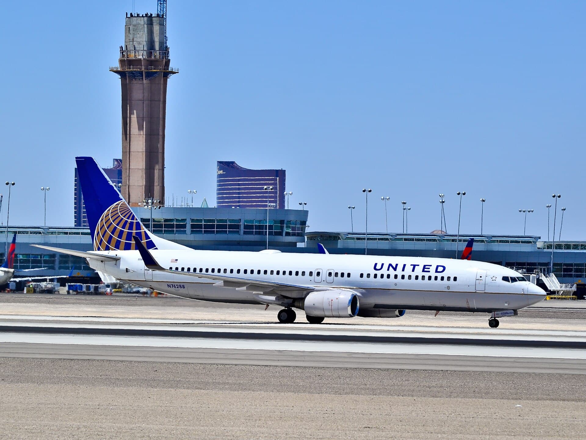 N76288 - Boeing