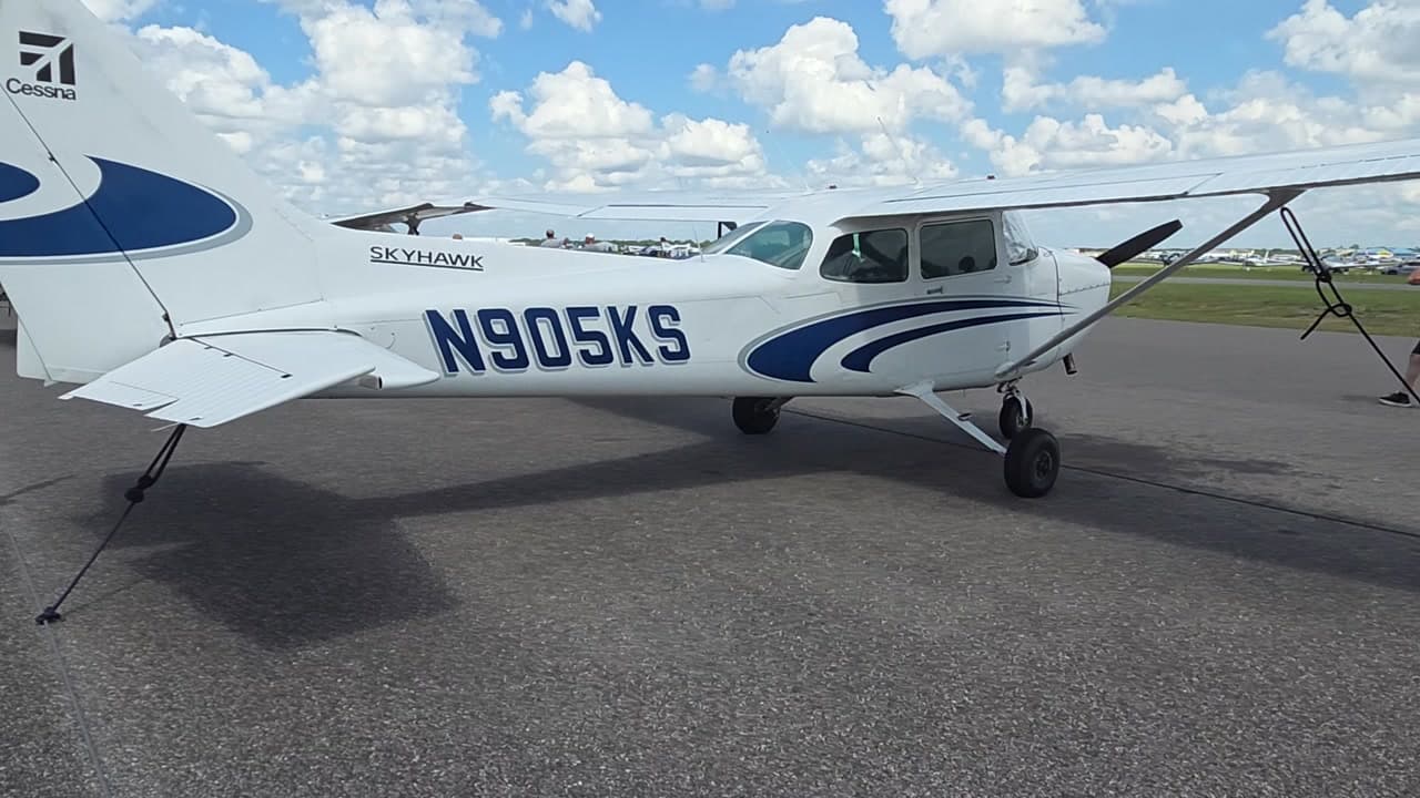 N905KS at KLAL