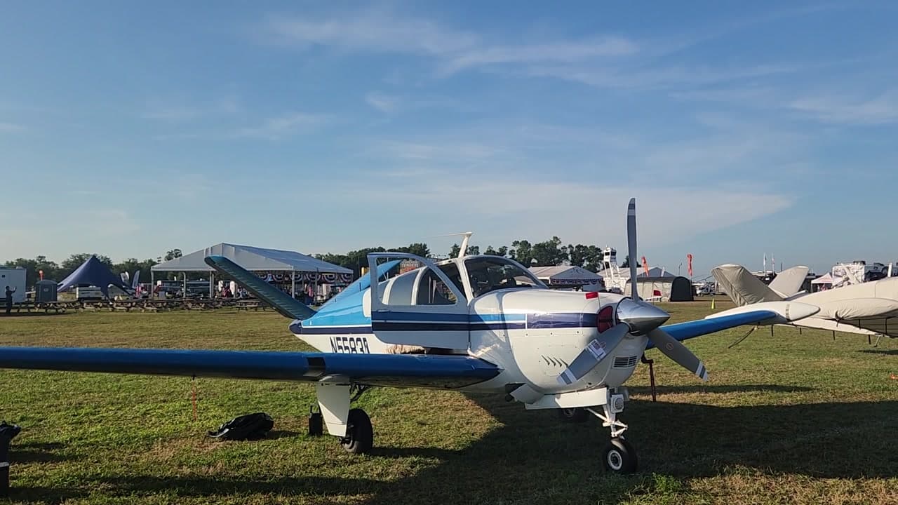 N658RT at KLAL