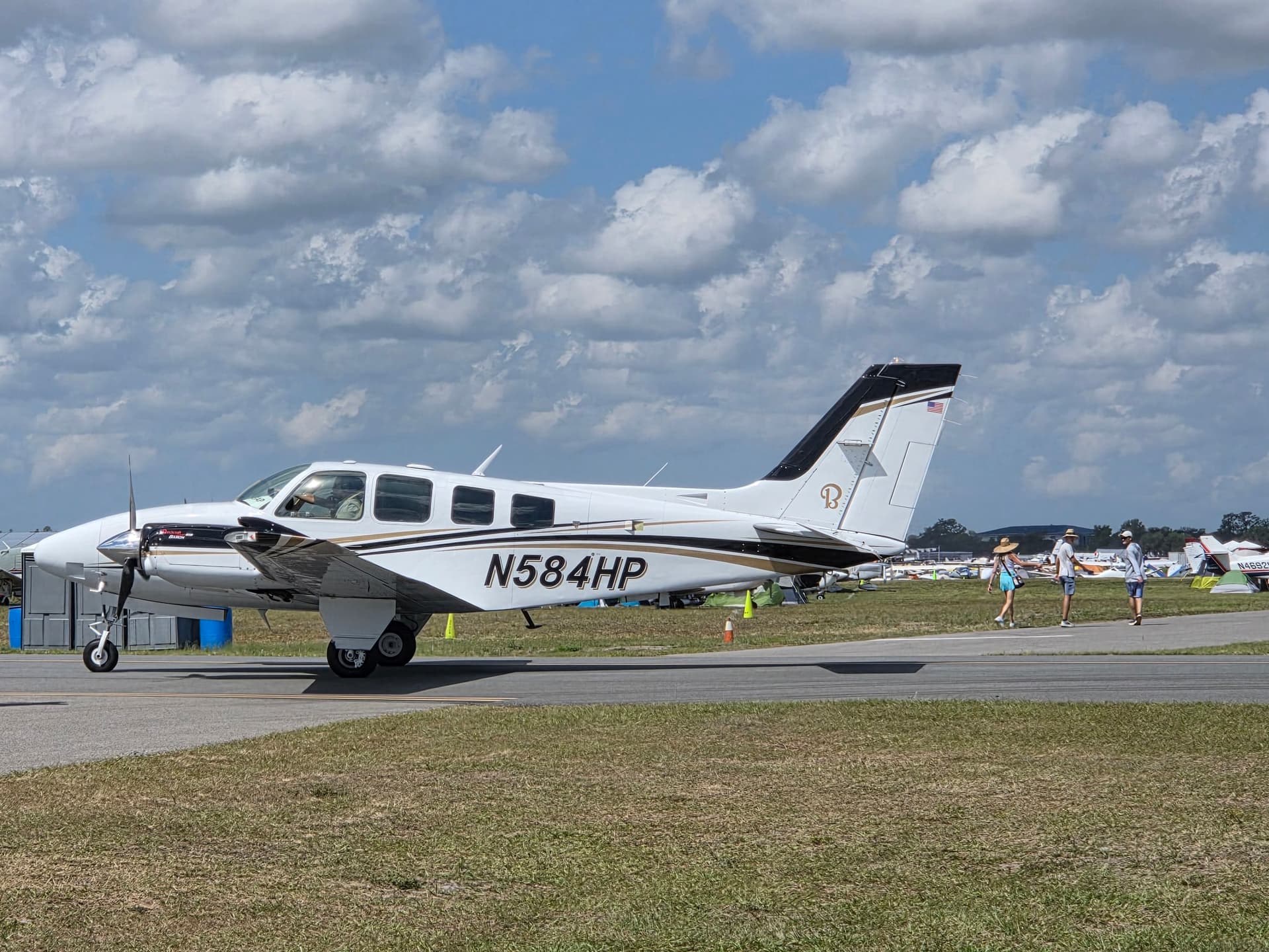 N584HP — Beechcraft Baron 58