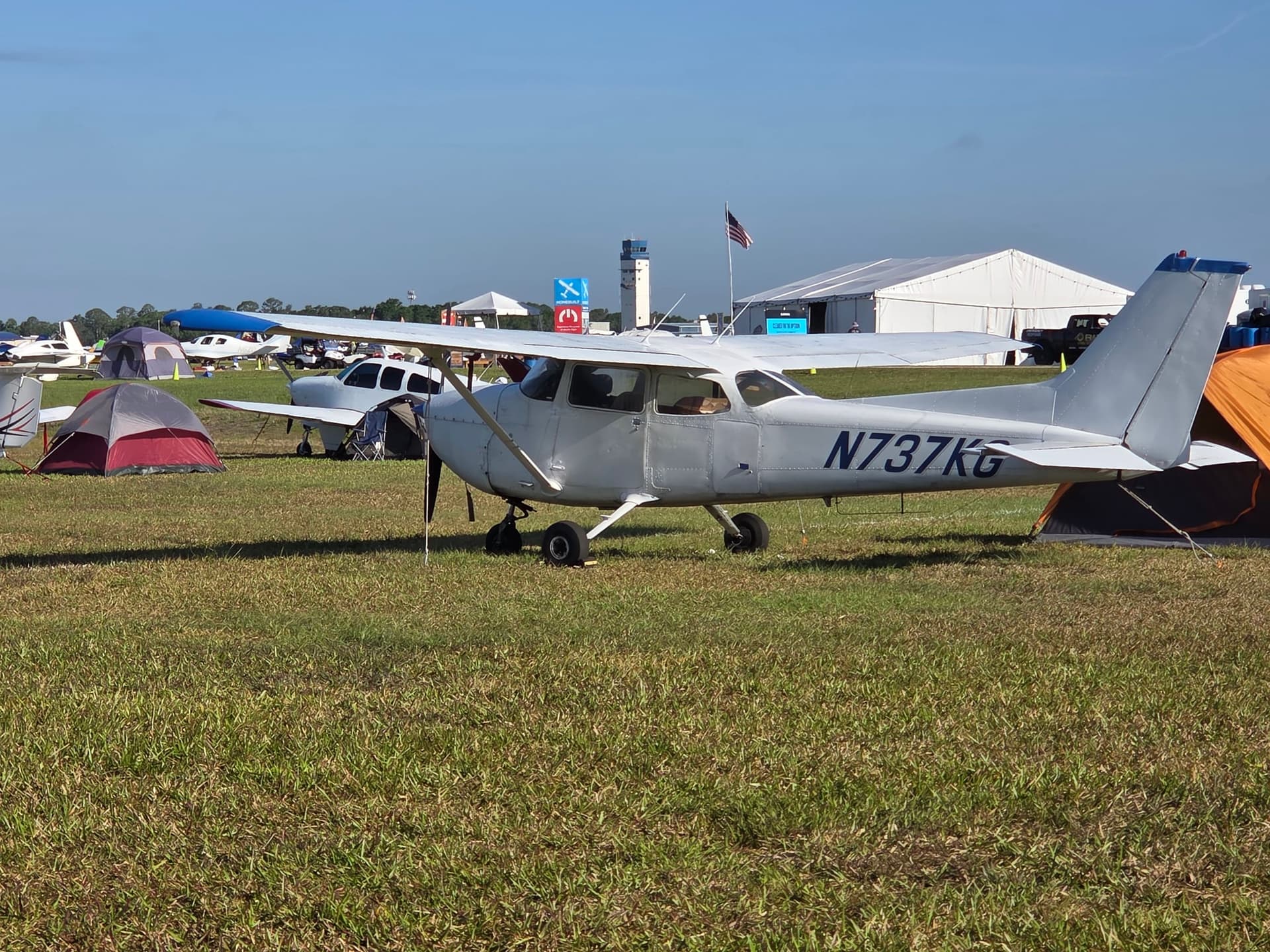N737KG — Cessna 172N