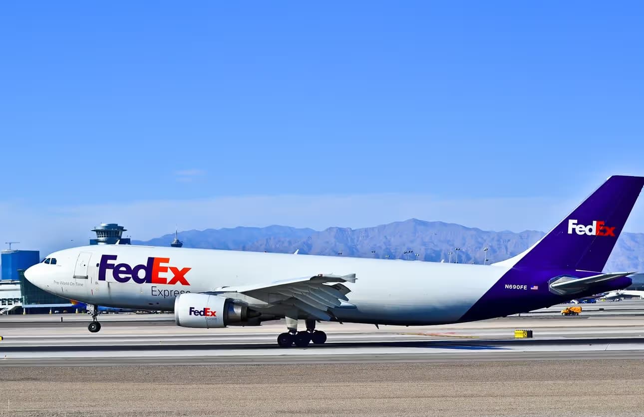 N690FE — Airbus
