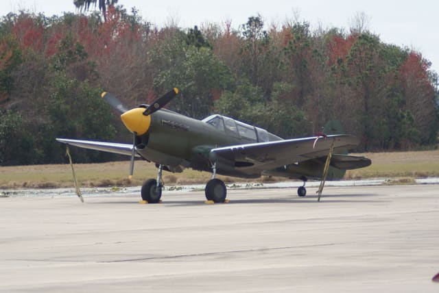 - Single-engine aircraft