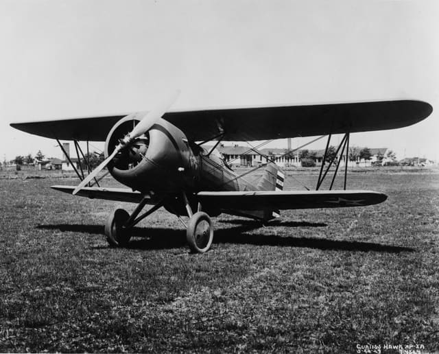 - Single-engine aircraft