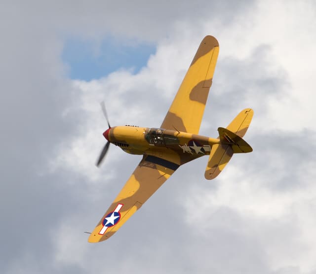 - Single-engine aircraft