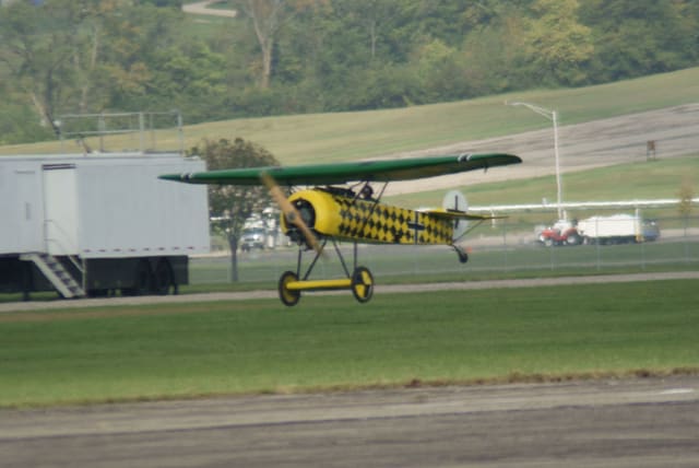 - Single-engine aircraft
