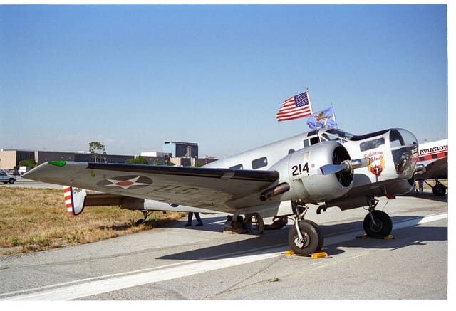 - Twin-engine aircraft