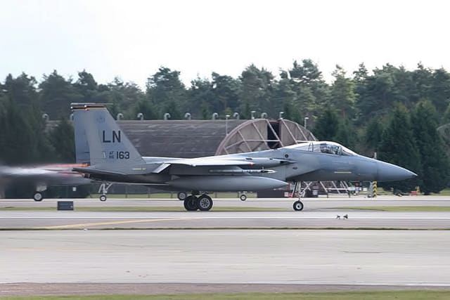 - Twin-engine aircraft