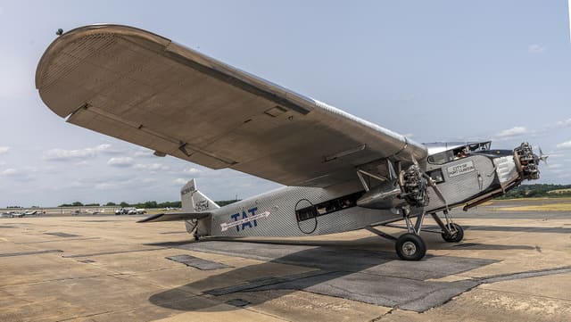 - Aircraft