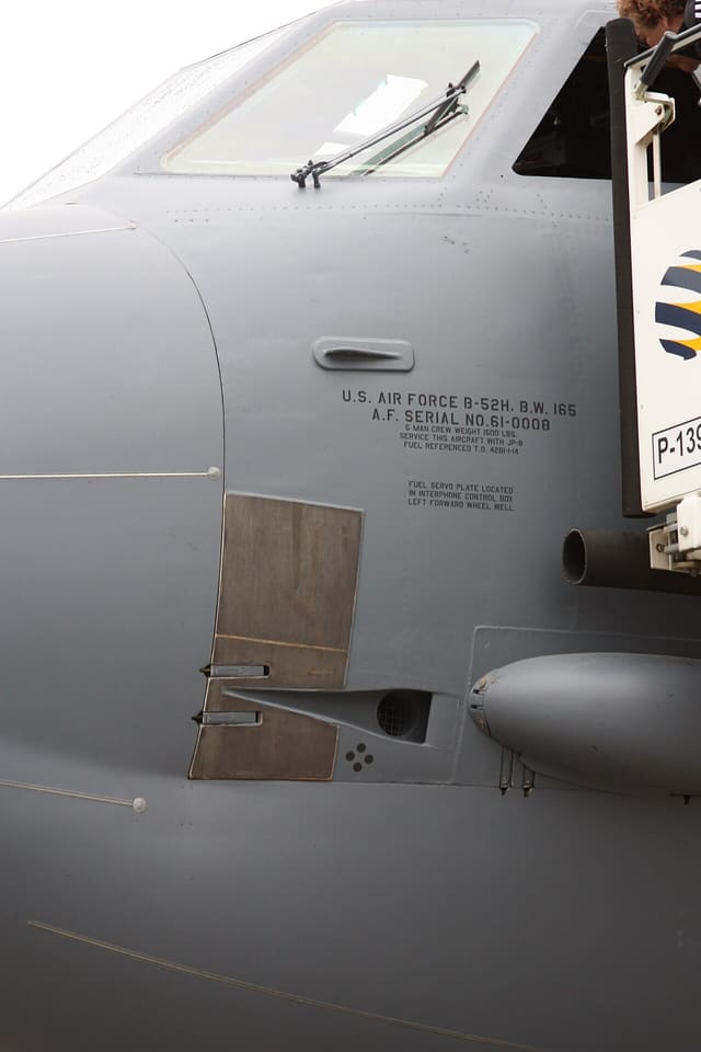 - Aircraft