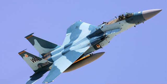 - Twin-engine aircraft