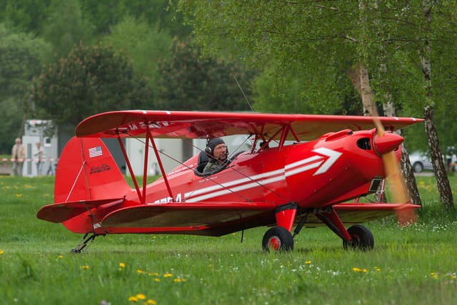 N6745 - Single-engine aircraft