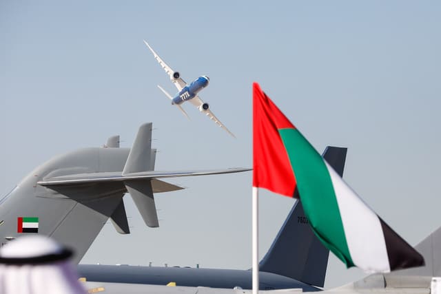N779XW — Twin-engine aircraft