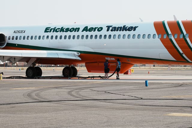 N292EA - Twin-engine aircraft