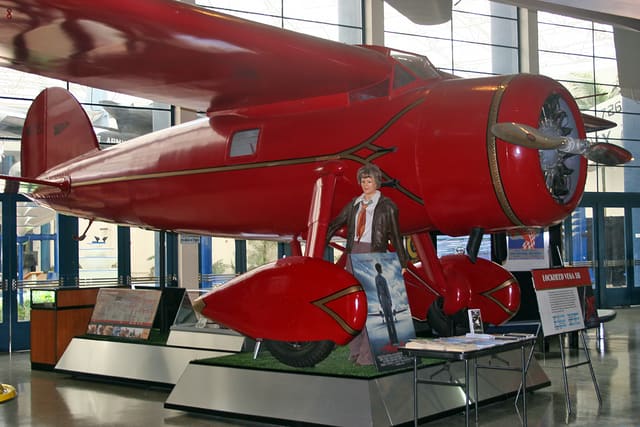 - Lockheed