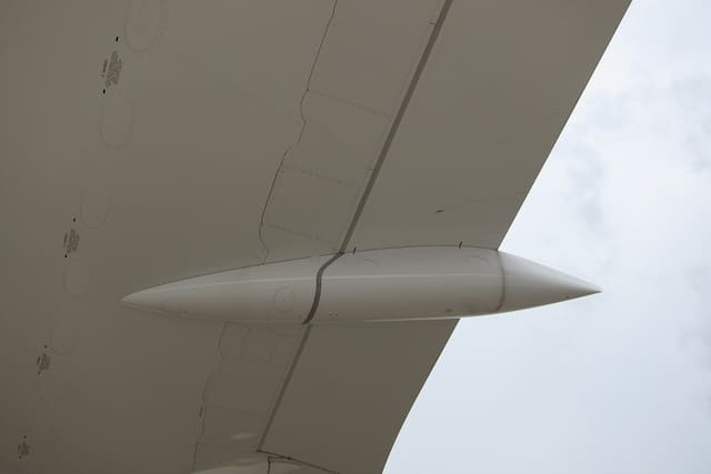- Aircraft
