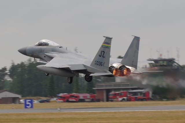 - Twin-engine aircraft