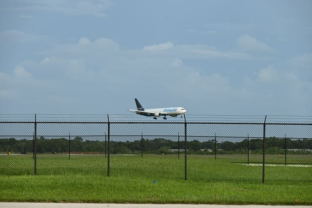 N1321A — Twin-engine aircraft