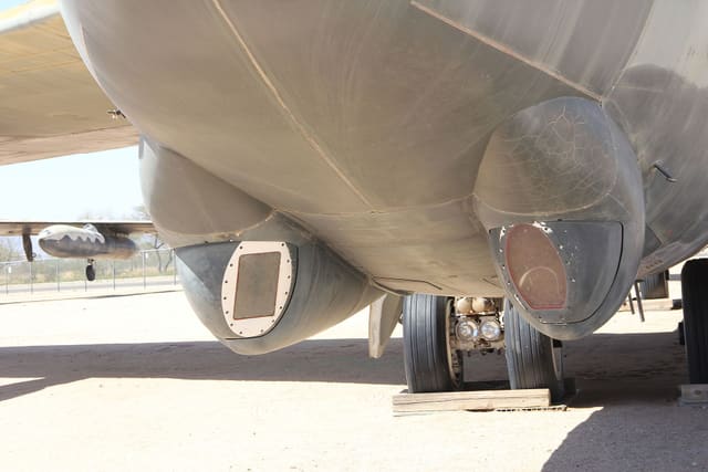 - Aircraft