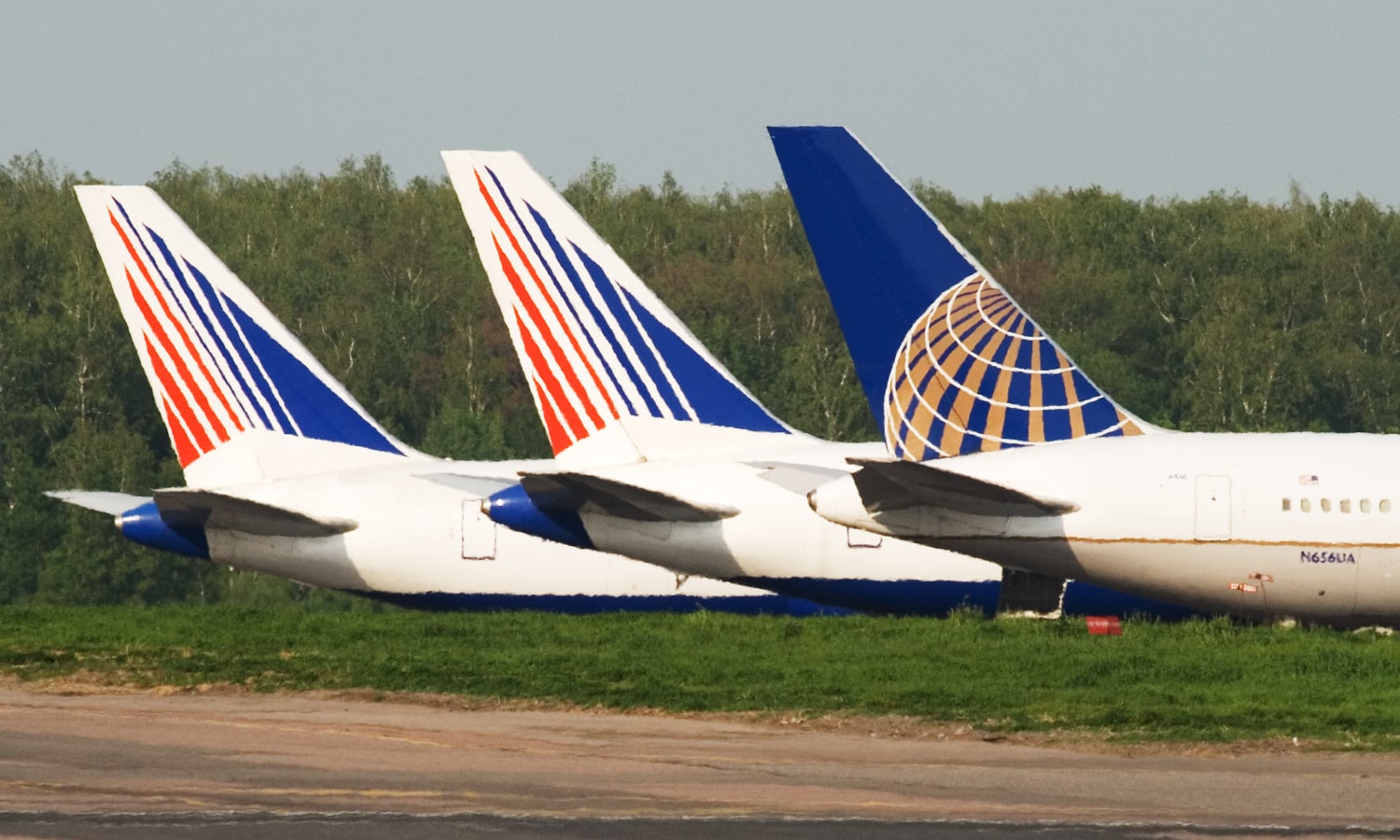 Artem Katranzhi's best shot — N656UA