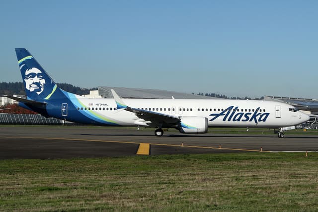 N704AL - Boeing