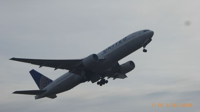 N217UA — Boeing