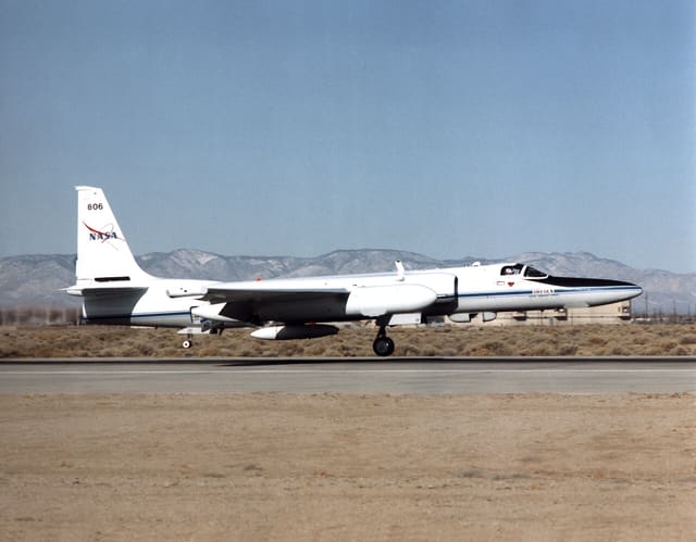 N806NA - Business jet