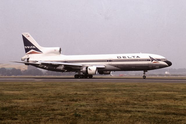 N1738D — Lockheed