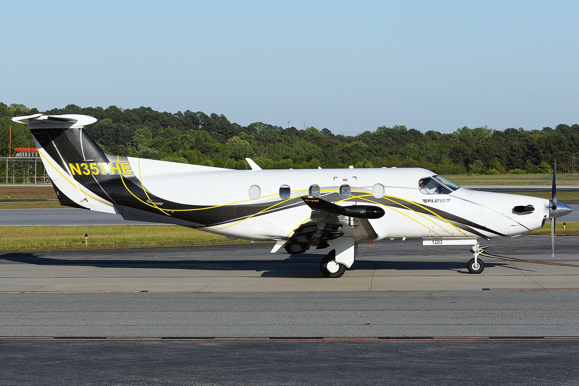 Peach Air's best shot — N357HE