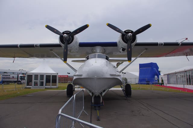 - Twin-engine aircraft