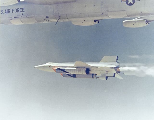 - Aircraft