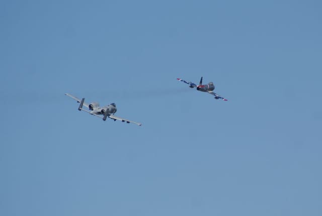 - Twin-engine aircraft