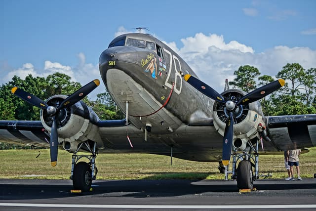 - Twin-engine aircraft