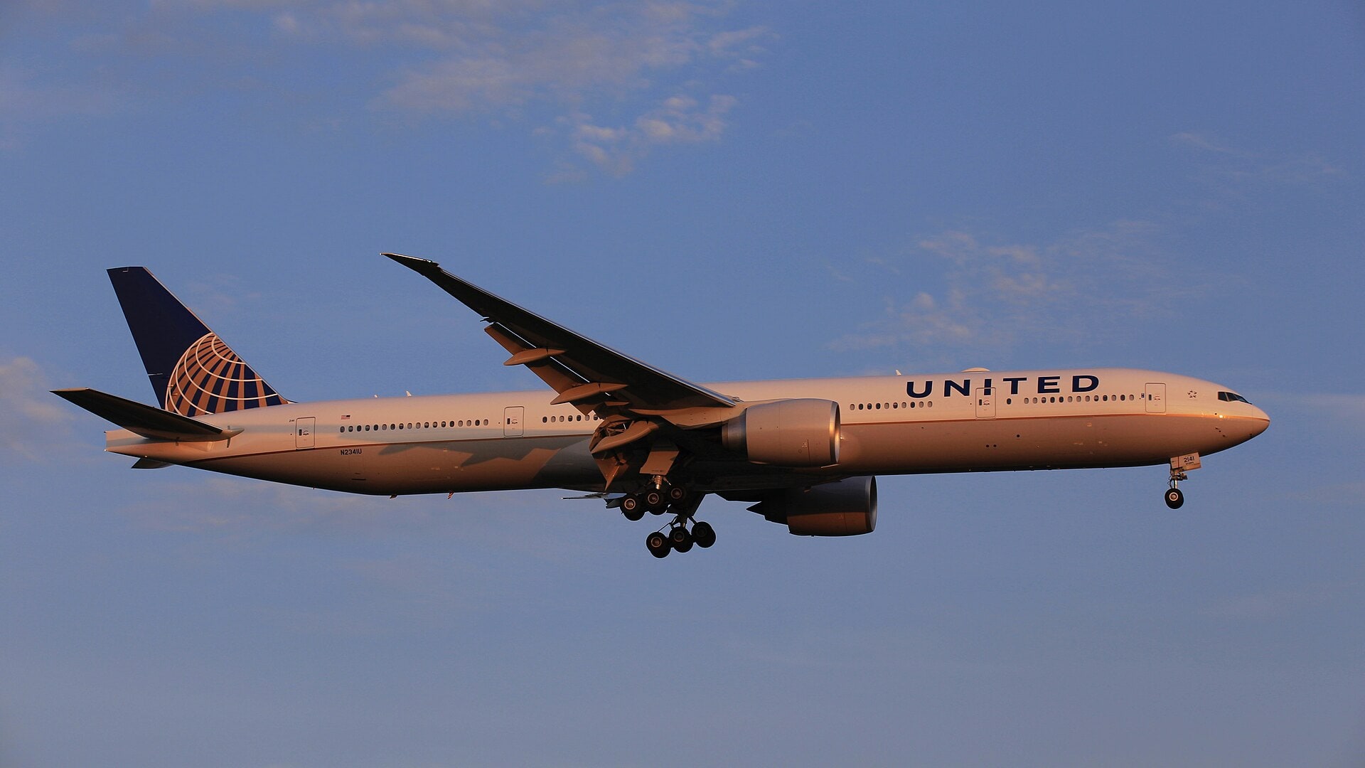 ltdccba's best shot — N2341U