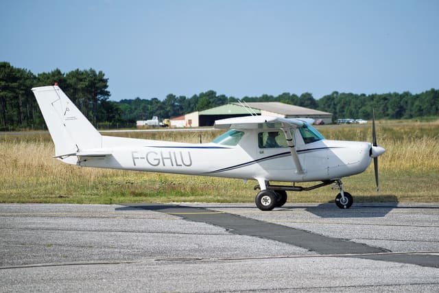 F-GHLU - Cessna