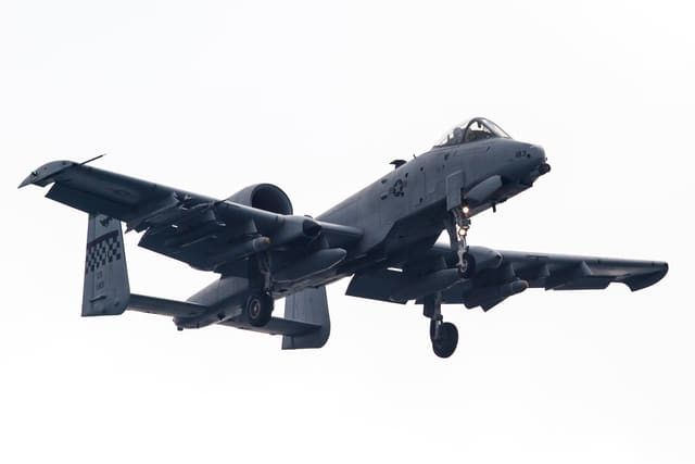 - Twin-engine aircraft