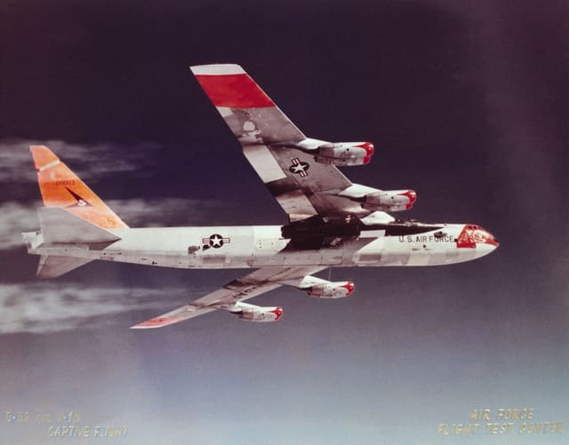 - Aircraft