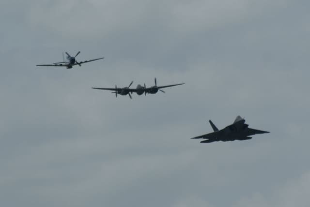 - Twin-engine aircraft