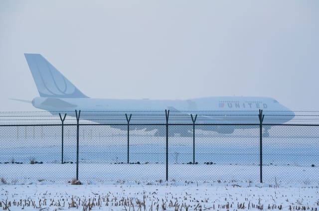 N175UA — Boeing