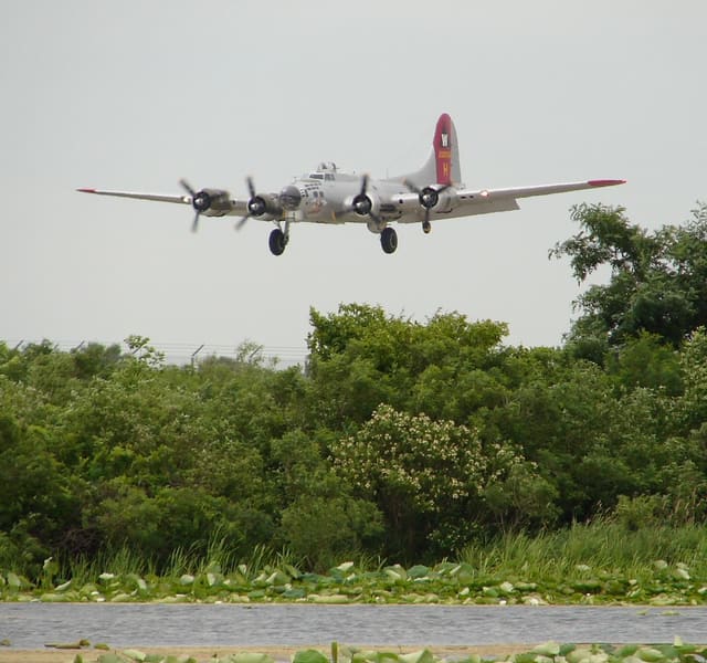 - Aircraft