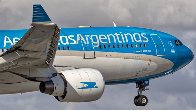 - Airbus