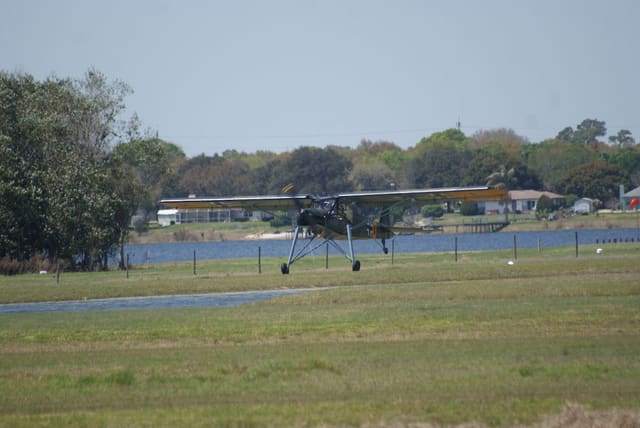 - Single-engine aircraft
