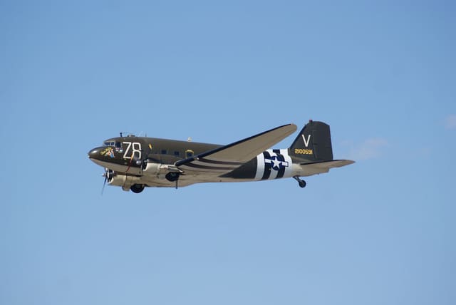 - Twin-engine aircraft
