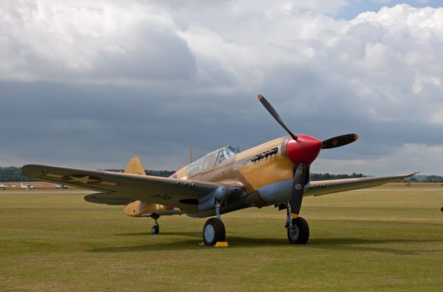 - Single-engine aircraft