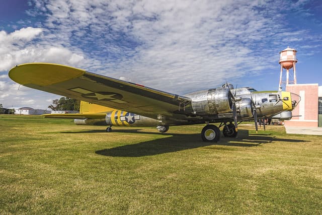 - Aircraft