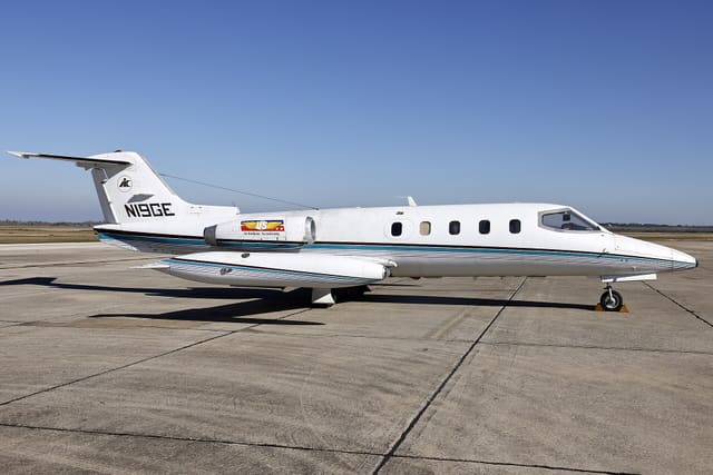N19GE - Business jet