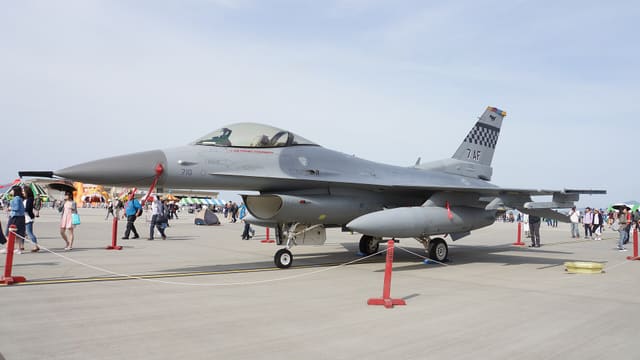 - Aircraft